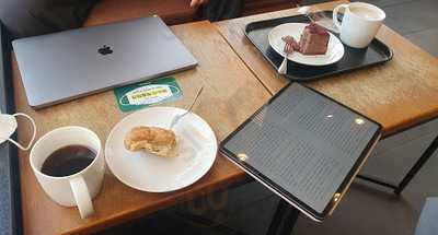 스타벅스 충정 타워점