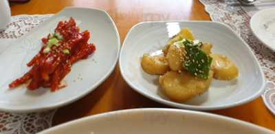 보헤미안박이추커피공장 상암점