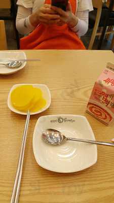 불닭발동대문엽기떡볶기