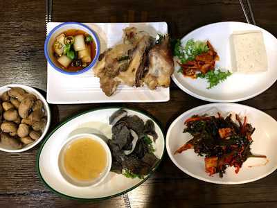 녹양생고기육회