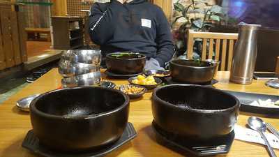 더도이종가집돼지국밥