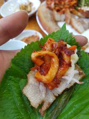 기와집전통손칼국시