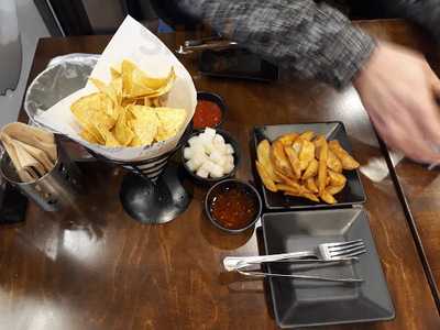 페리카나치킨검단점