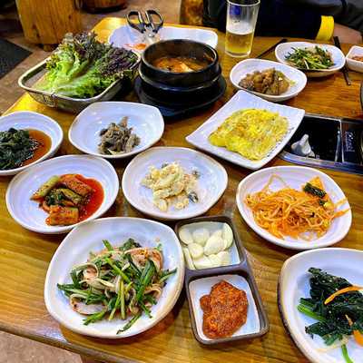 문가네생고기부대찌개