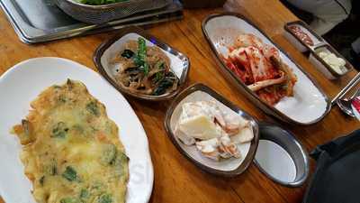 문가네생고기부대찌개