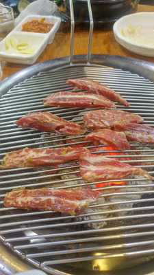 훌랄라숯불닭바베큐