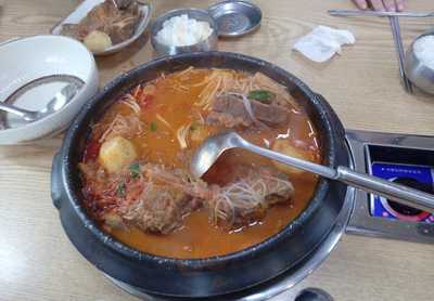 서울뚝배기감자탕부대찌개