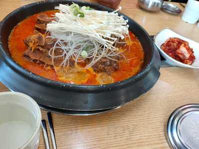 서울뚝배기감자탕부대찌개