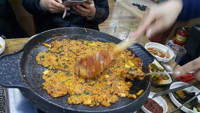 향나루자연오리농원식당