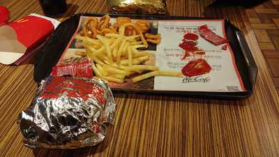 맥도날드 동인천e마트점