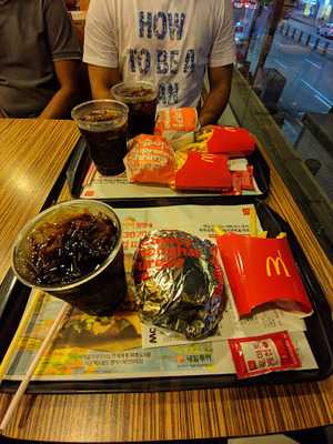 맥도날드 동인천e마트점