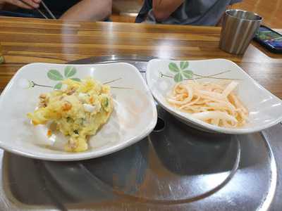 석가네소돼지숯불갈비