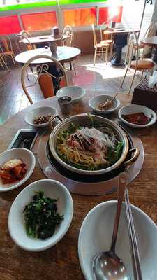 금강한우식육식당