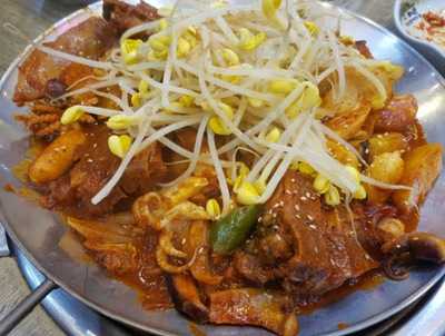 뼈큰청진동해장국 서변점