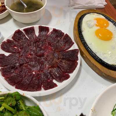 참좋은생고기육회