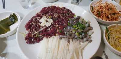 참좋은생고기육회