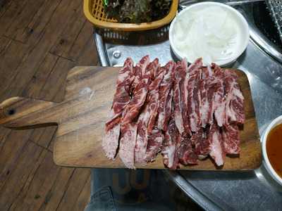 백성욱왕소금구이