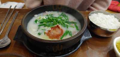 황장군돼지국밥그리고족발