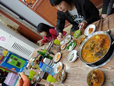 왕뼈감자탕 기장점