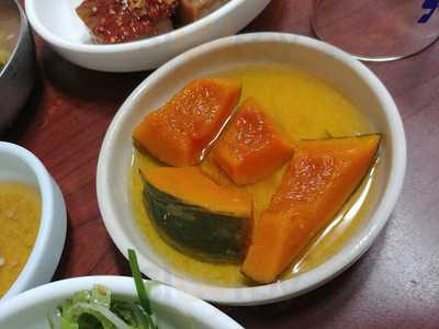 세연한우암소전문점