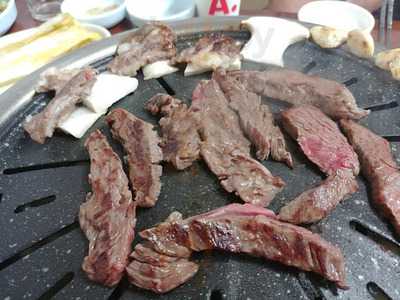 세연한우암소전문점