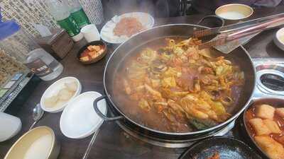 수제비먹는닭갈비