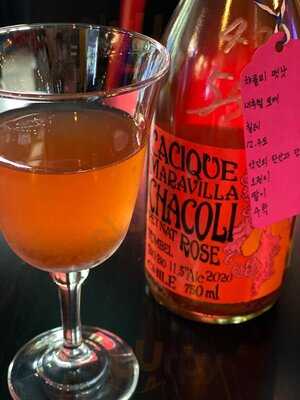 몰라 퓨전 레스토랑