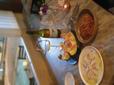 비스트로 바이 지니케이트