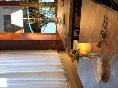 비스트로 바이 지니케이트