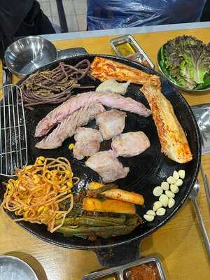 월화식당 마포 본점