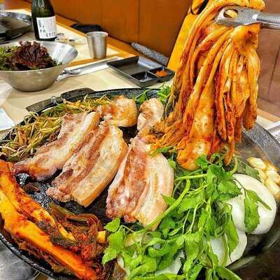 월화식당 마포 본점