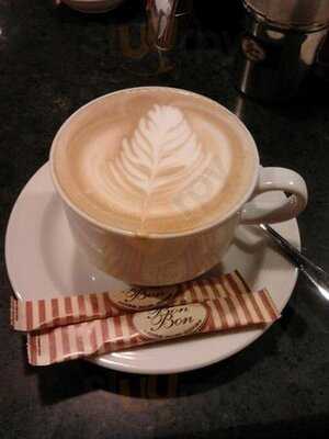 Bon Bon Coffeehouse