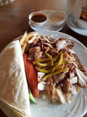 Bereket Cafe & Restaurant