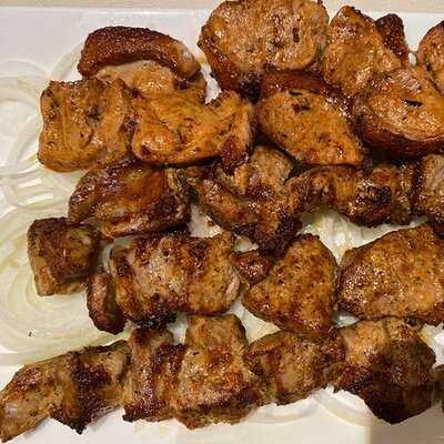 Tsentr Plova I Shashlyka