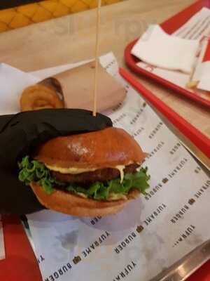 Yuframe Burger