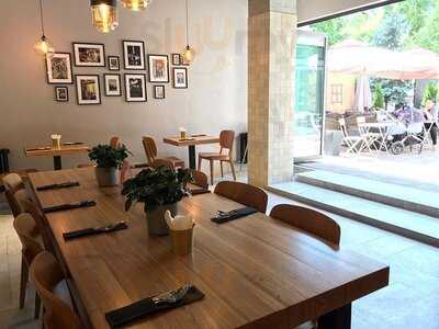 Tokyo Ramen Izakaya Bar