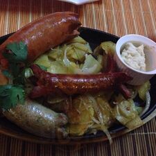 Street Bar & Grill No. 7