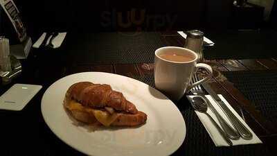 American Bar & Grill (aka Ambar)