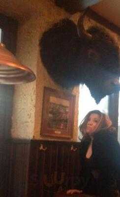 American Bar & Grill (aka Ambar)