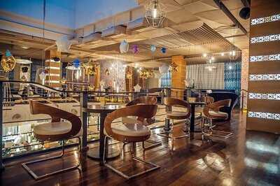 Restaurant Lariss Ivannu Khachu