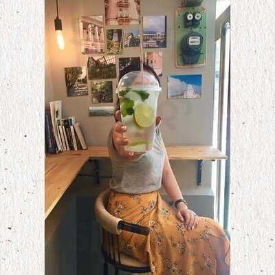 Petit Chocolate & Coffee