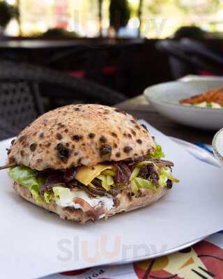 Roni Pizza Napoletana