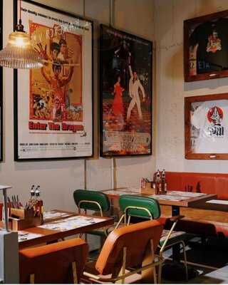 Roni Pizza Napoletana