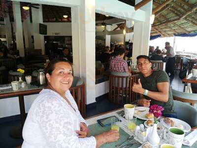 Condimento Restaurant