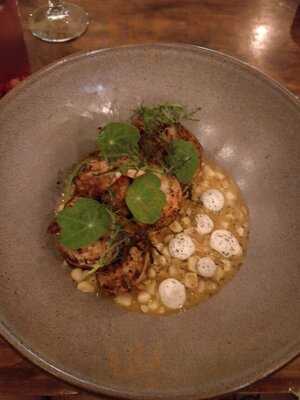 Tikuun Comedor Local