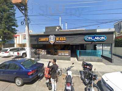 Cuarto De Kilo