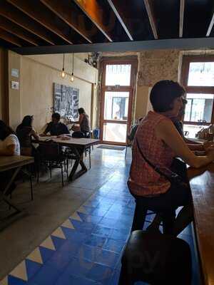 Manifesto: Casa Tostadora Calabrese.