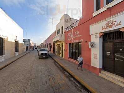 El Hoyo, Casa De Té