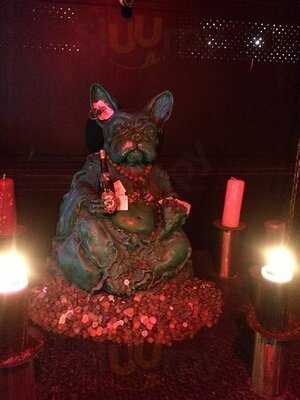 Pizza Del Perro Negro