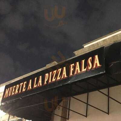 Pizza Del Perro Negro